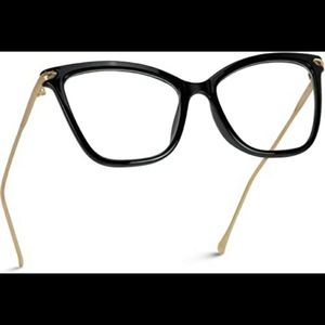 Clear frame glasses